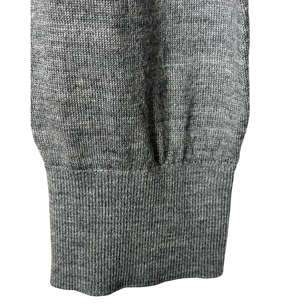 Banana Republic Mens Gray V Neck Merino Wool Sweater Dark Academia  Preppy Large